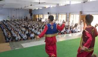 Colegio benéfico para niños Baba Bhuman Shah Vidya Mandir